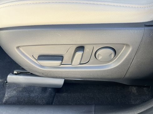 Used 2024 MAZDA CX-90 3.3 Turbo w/ Premium Package image 27