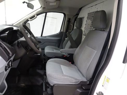 Used 2015 Ford Transit 250 130 Low Roof w/ Exterior Upgrade Package image 20