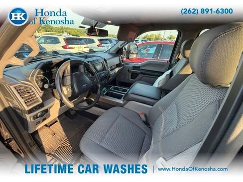 Used 2018 Ford F150 XLT w/ Equipment Group 302A Luxury AWD/4WD image 4