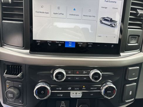 Used 2025 Ford F150 XLT w/ Equipment Group 301A Standard image 16