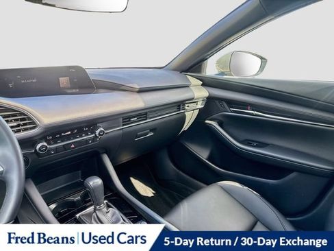 Used 2025 MAZDA MAZDA3 s FWD image 30