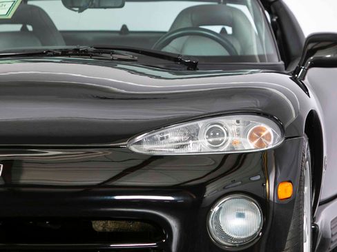 Used 1995 Dodge Viper RT/10 image 13
