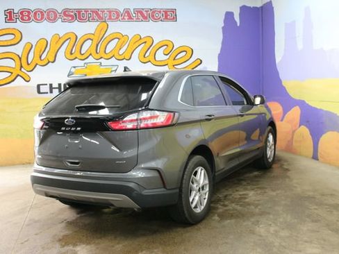 Used 2024 Ford Edge SEL w/ Convenience Package AWD/4WD image 4