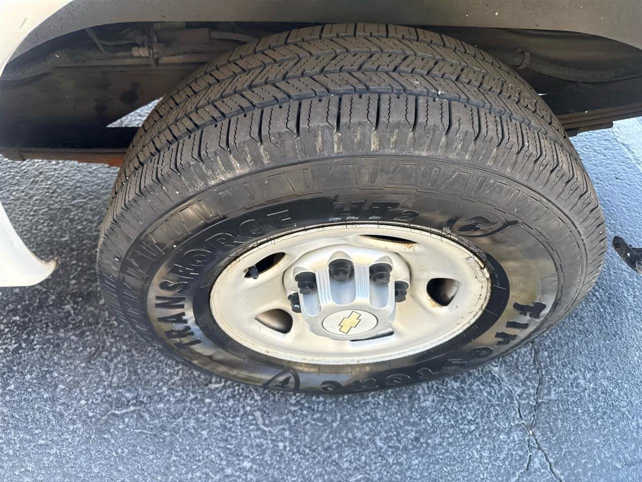 Used 2013 Chevrolet Express 2500 RWD image 12