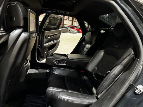 Used 2018 Cadillac CT6 Platinum image 18