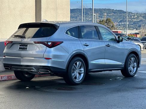 Certified 2025 Acura MDX FWD image 5