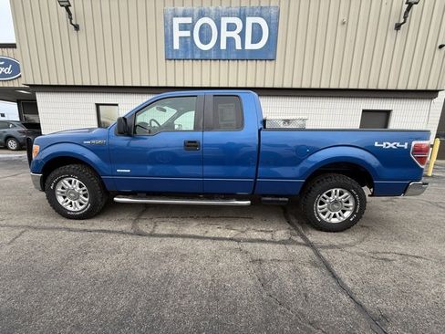 Used 2011 Ford F150 XLT w/ Trailer Tow Pkg image 4
