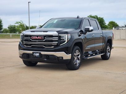 New 2026 GMC Sierra 1500 SLT w/ SLT Premium Plus Package