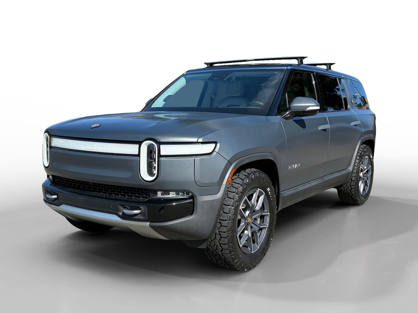 Used 2024 Rivian R1S Adventure Dual AWD/4WD image 1