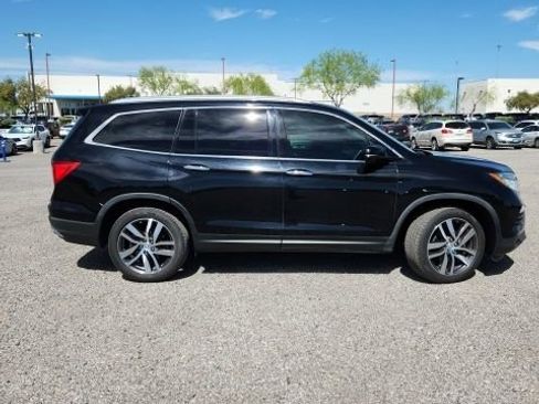 Used 2018 Honda Pilot Elite image 4