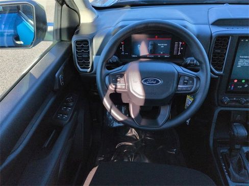 Used 2025 Ford Ranger XL w/ Trailer Tow Package image 16