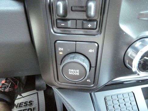New 2026 Ford F350 Platinum AWD/4WD image 29