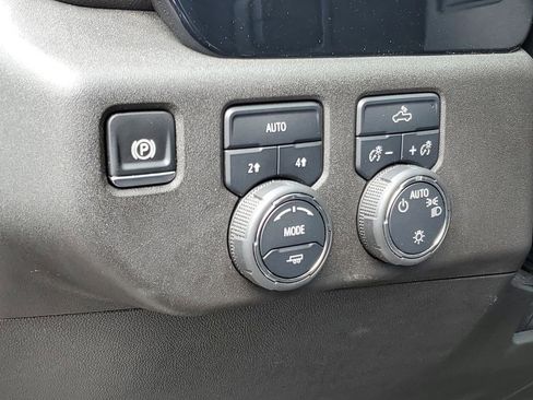 Certified 2024 Chevrolet Silverado 1500 LT AWD/4WD image 9