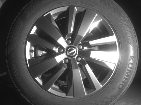 Used 2025 Nissan Pathfinder SV AWD/4WD image 12
