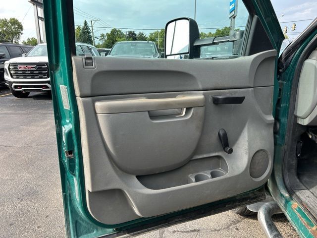 Used 2013 Chevrolet Silverado 3500 W/T RWD image 23