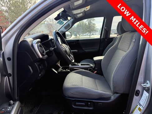 Used 2022 Toyota Tacoma SR5 image 16