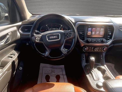 Used 2018 GMC Acadia SLT AWD/4WD image 8