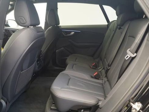 New 2026 Audi Q8 Premium image 7