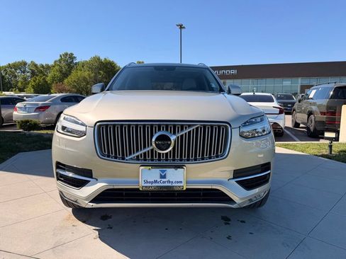 Used 2016 Volvo XC90 T6 Inscription w/ Protection Package Plus AWD/4WD image 12