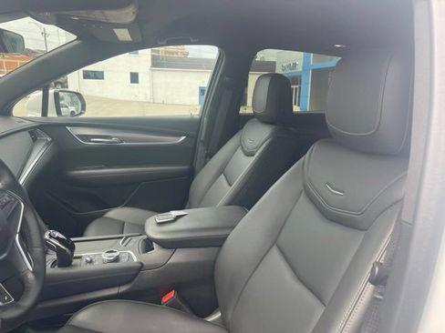 Used 2024 Cadillac XT5 Luxury AWD/4WD image 15