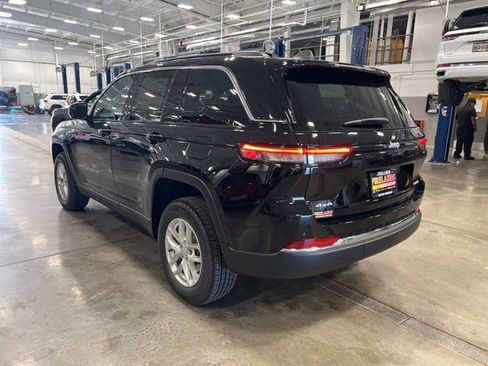 New 2025 Jeep Grand Cherokee Laredo X w/ Luxury Tech Group I image 6