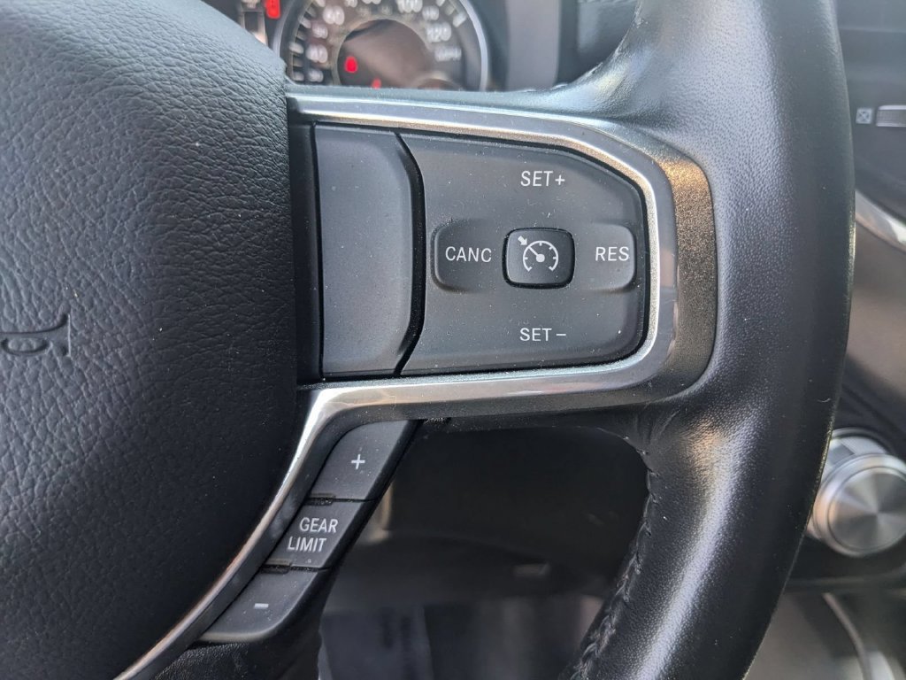 Used 2023 RAM 1500 Laramie AWD/4WD image 20