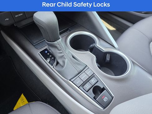 Used 2023 Toyota Camry LE image 23