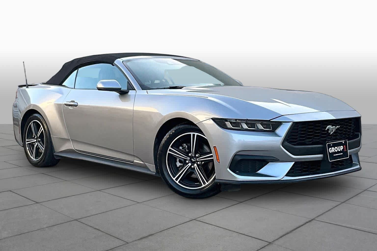 Used 2024 Ford Mustang Premium RWD image 3