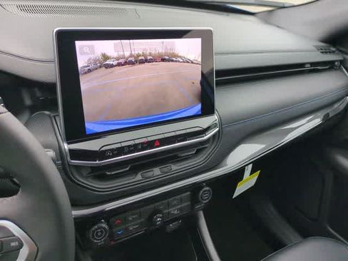 New 2026 Jeep Compass Latitude AWD/4WD image 30