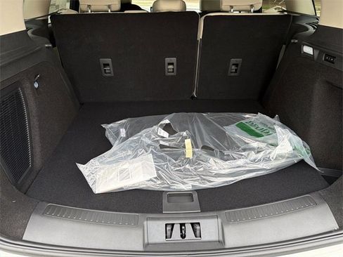 New 2026 Lincoln Corsair Premiere image 25