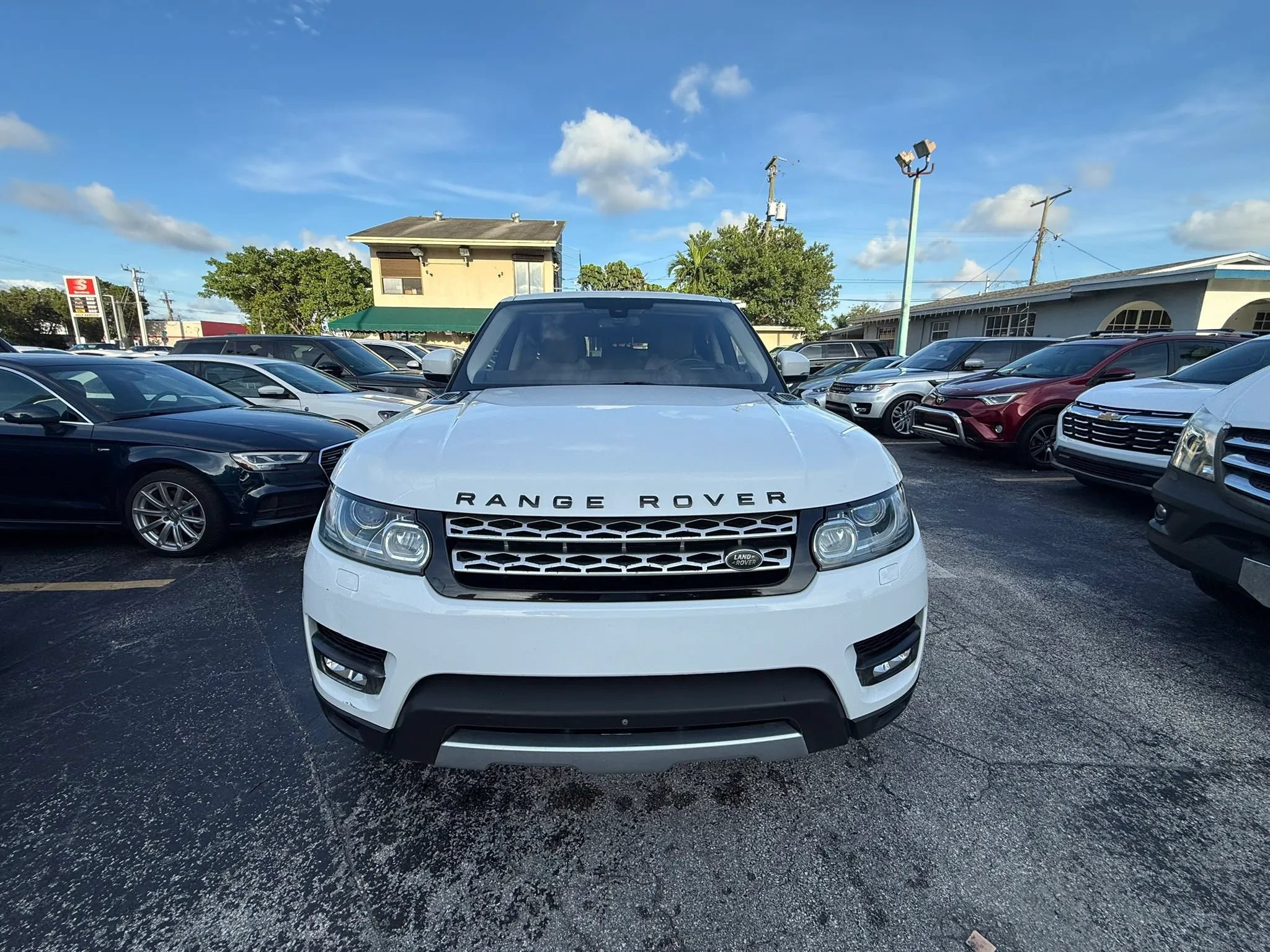 Used 2016 Land Rover Range Rover Sport HSE AWD/4WD image 8
