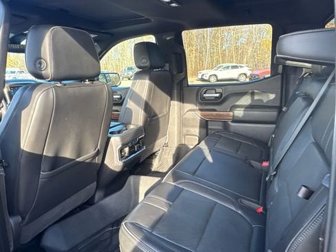 Used 2021 Chevrolet Silverado 1500 High Country w/ Technology Package image 20
