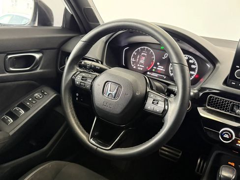 Used 2022 Honda Civic Sport image 11