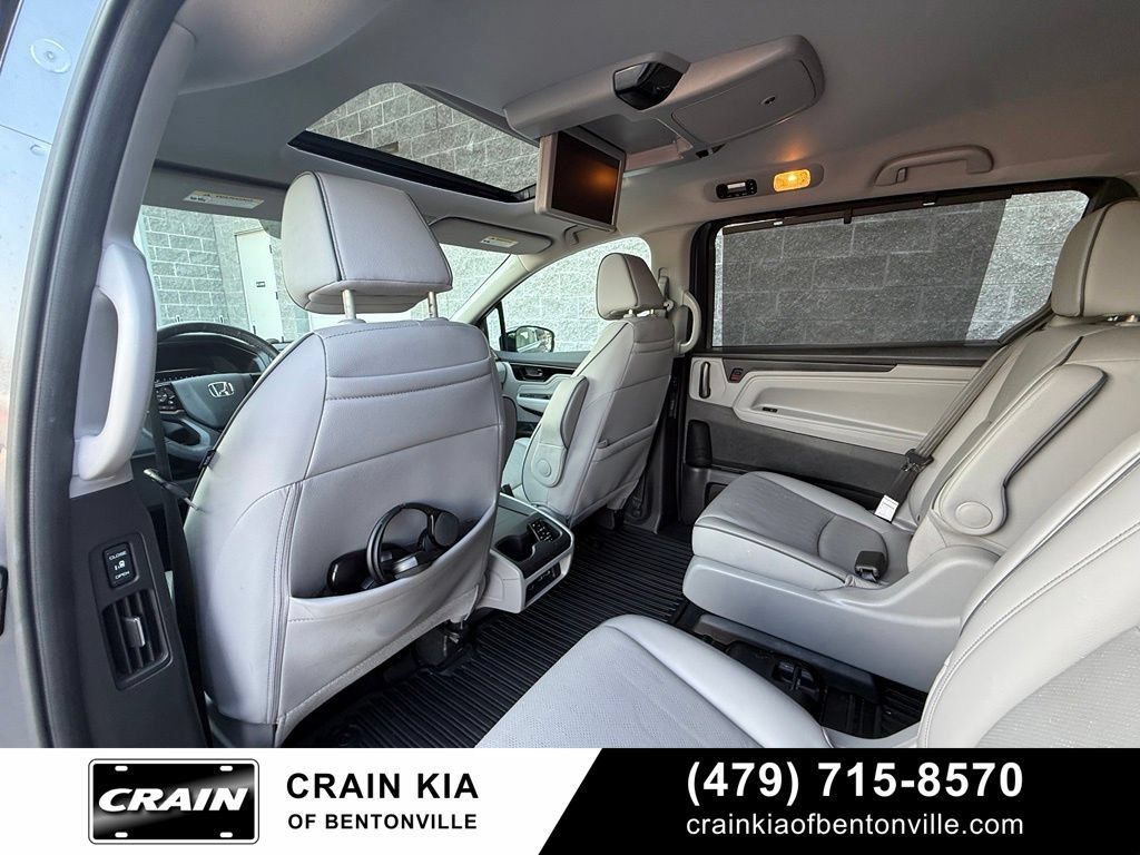 Used 2024 Honda Odyssey Elite image 25