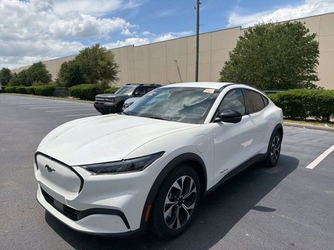 Used 2025 Ford Mustang Mach-E Select w/ Comfort Package Lite image 13