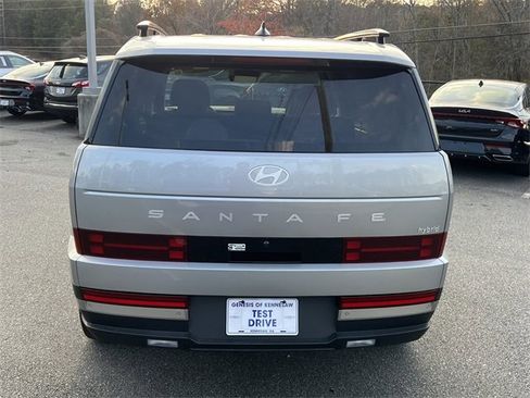 Used 2025 Hyundai Santa Fe Limited image 6