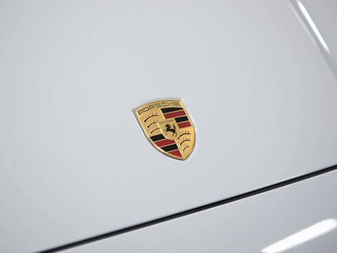 New 2026 Porsche Cayenne S image 34