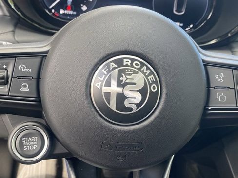 Used 2024 Alfa Romeo Tonale Ti image 23