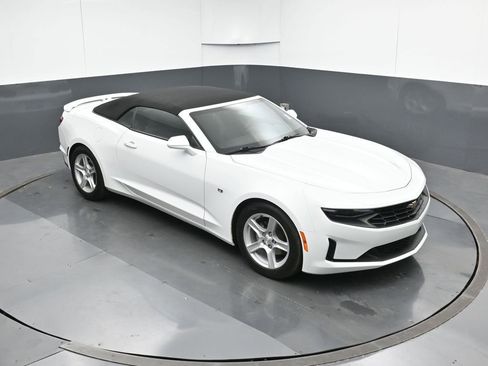 Used 2022 Chevrolet Camaro LT image 44