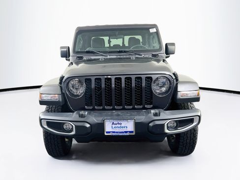 Used 2023 Jeep Gladiator Sport AWD/4WD image 2