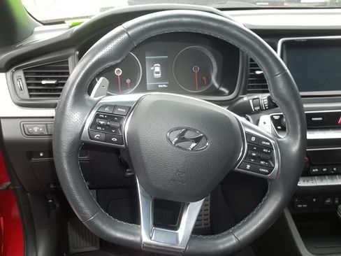 Used 2018 Hyundai Sonata Limited FWD image 6