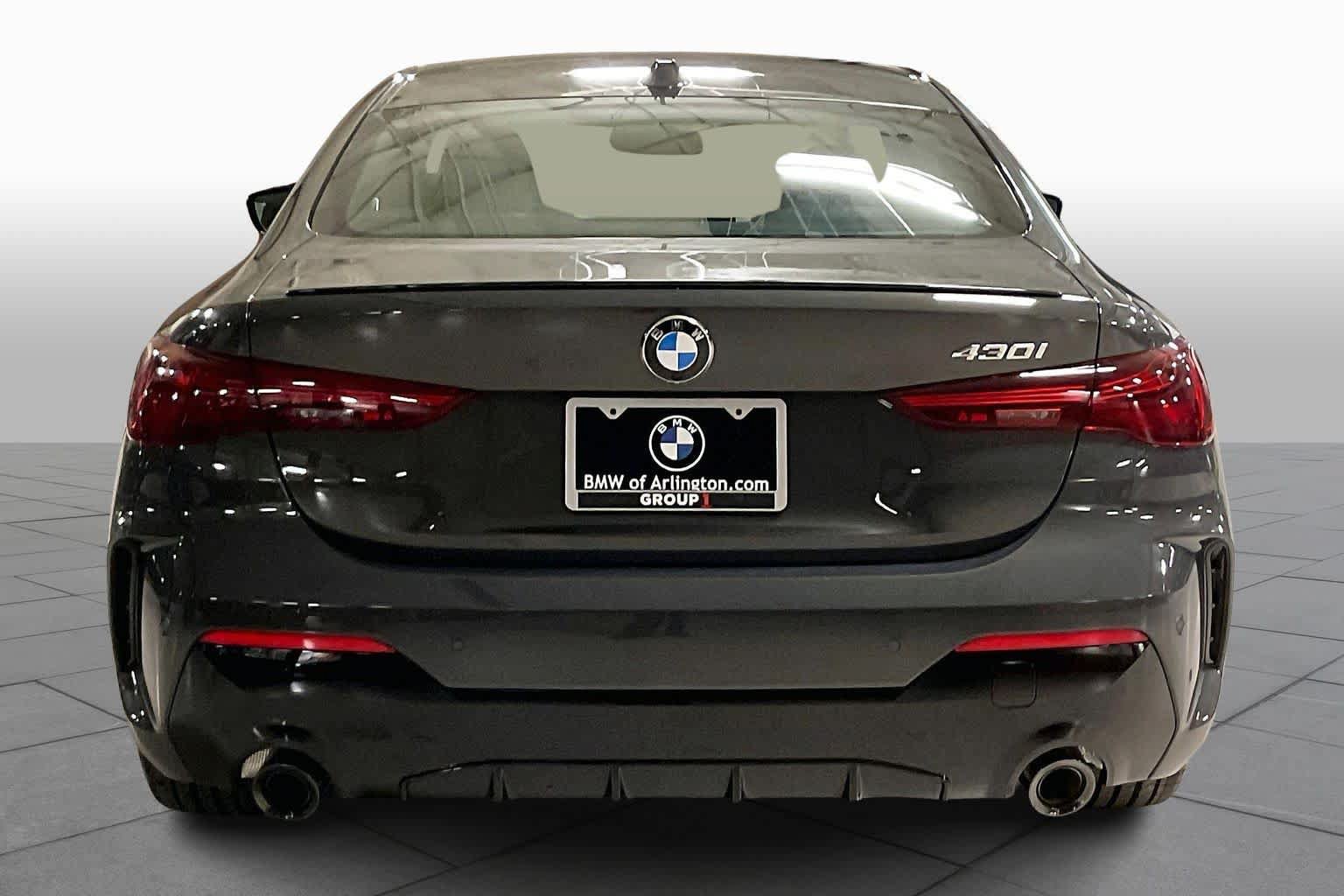 Used 2026 BMW 430i Coupe w/ M Sport Package RWD image 4