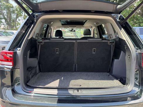 Used 2021 Volkswagen Atlas SE w/ Panoramic Sunroof Package AWD/4WD image 6