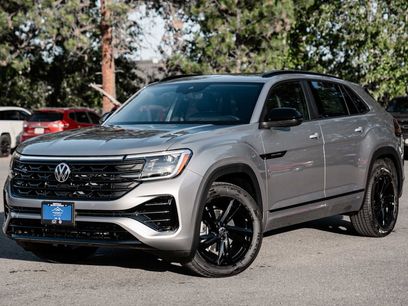New 2026 Volkswagen Atlas Cross Sport SEL R-Line