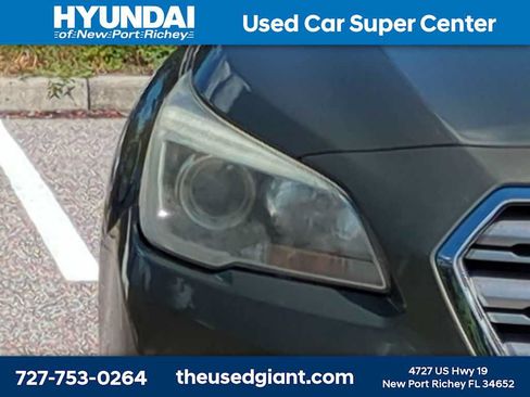 Used 2015 Subaru Outback 2.5i Premium AWD/4WD image 9