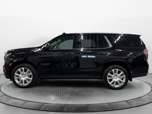 Used 2023 Chevrolet Tahoe High Country image 3