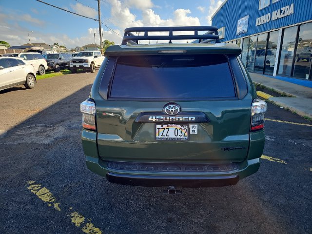 Used 2020 Toyota 4Runner SR5 AWD/4WD image 4