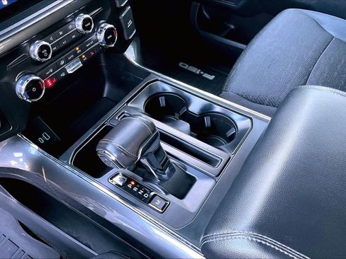 Used 2022 Ford F150 XLT w/ Equipment Group 302A High image 17