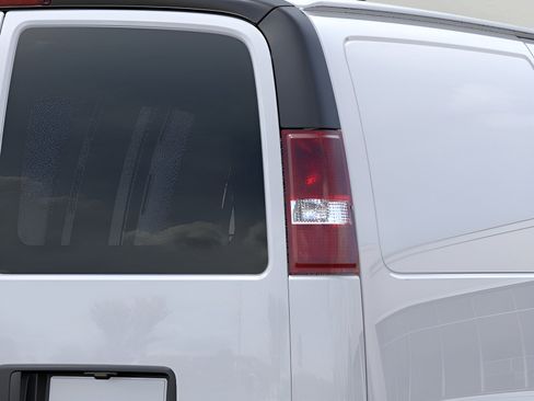 New 2026 Chevrolet Express 2500 w/ Communications Package RWD image 11