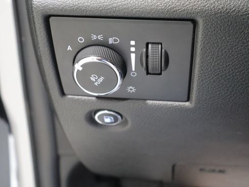 Used 2015 Jeep Grand Cherokee Summit AWD/4WD image 34